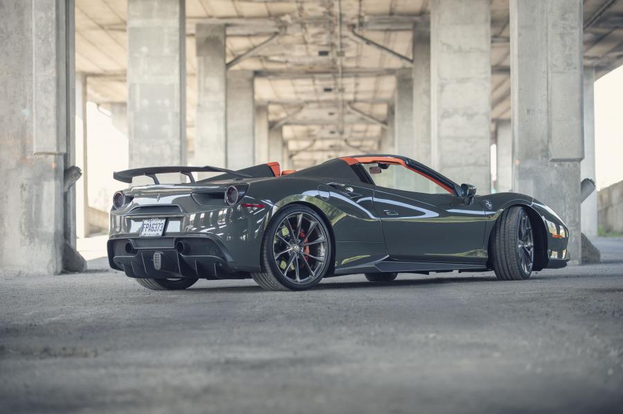  Ferrari 488 Spider by Novitec Rosso 2017 года  (фото 4 из 8)